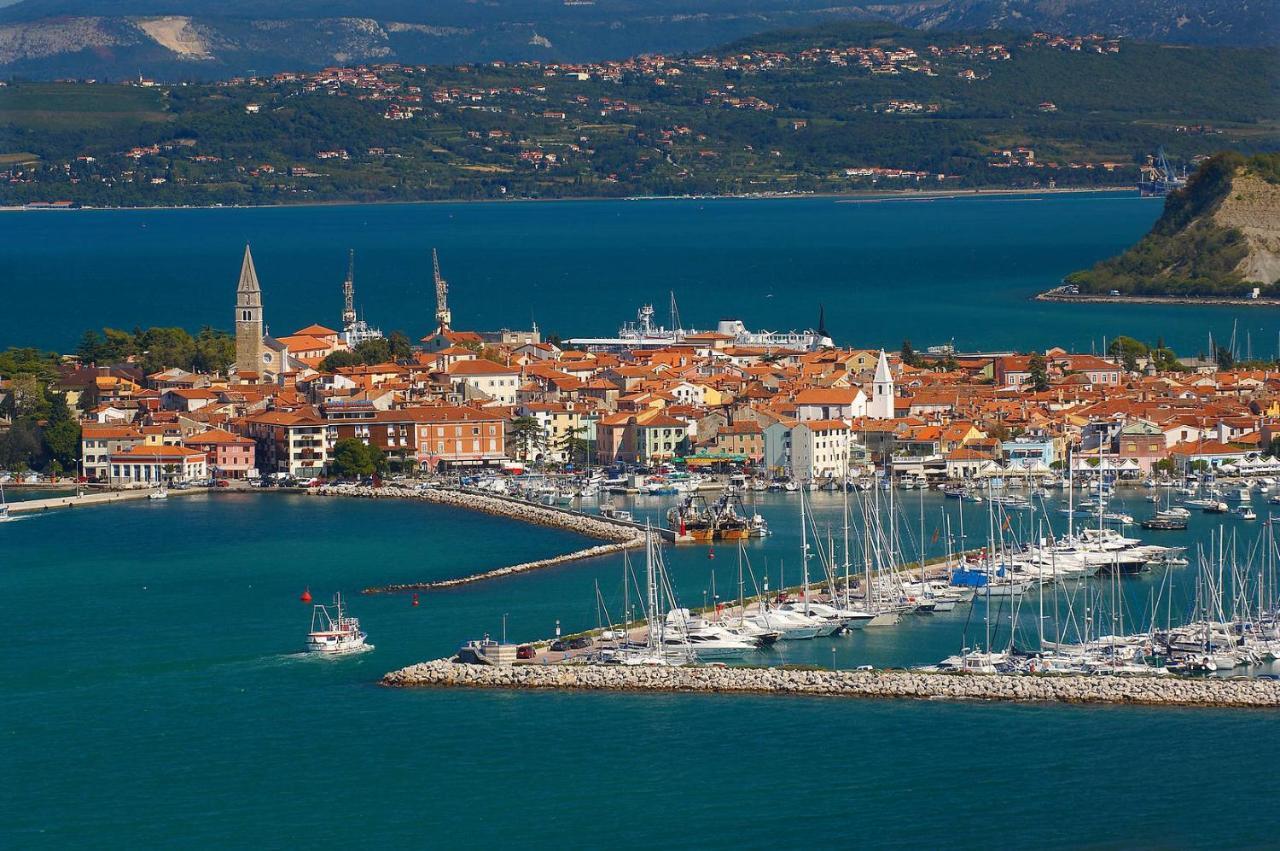 Mare-Sole Izola Exterior foto